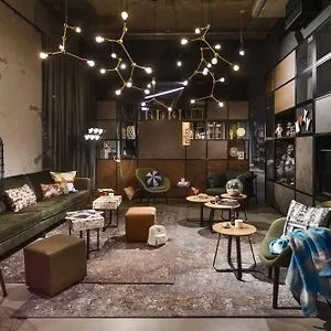 Hotel Moxy Neustadt ***